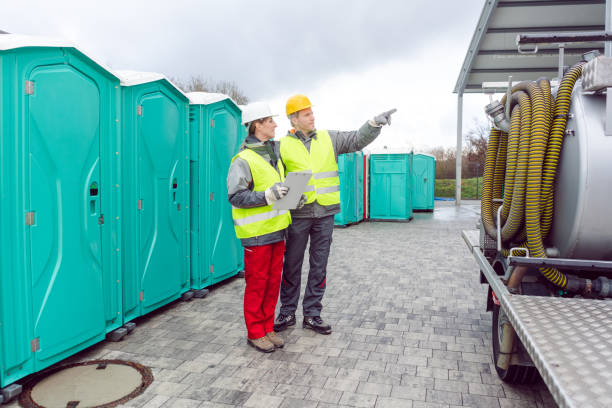 Types of Portable Toilets We Offer in Benavides, TX